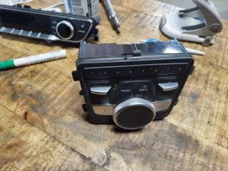 bontott AUDI A5 Középkonzol Vezérlő Panel