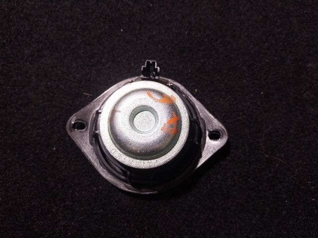 bontott AUDI A5 Középső Műszerfal Hangszóró