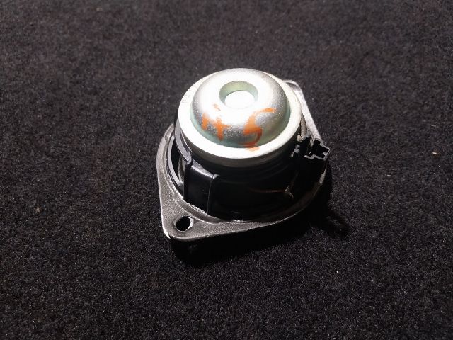 bontott AUDI A5 Középső Műszerfal Hangszóró