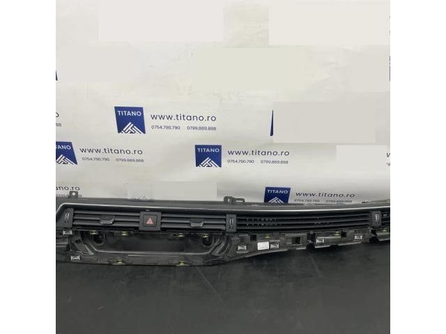 bontott AUDI A5 Középső Szellőző