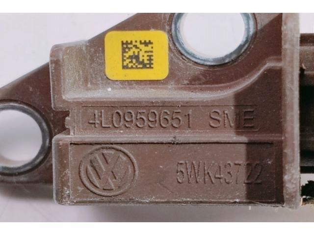 bontott AUDI A5 Központi Ütközés Érzékelő