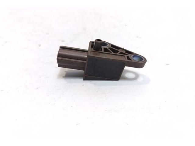 bontott AUDI A5 Központi Ütközés Érzékelő