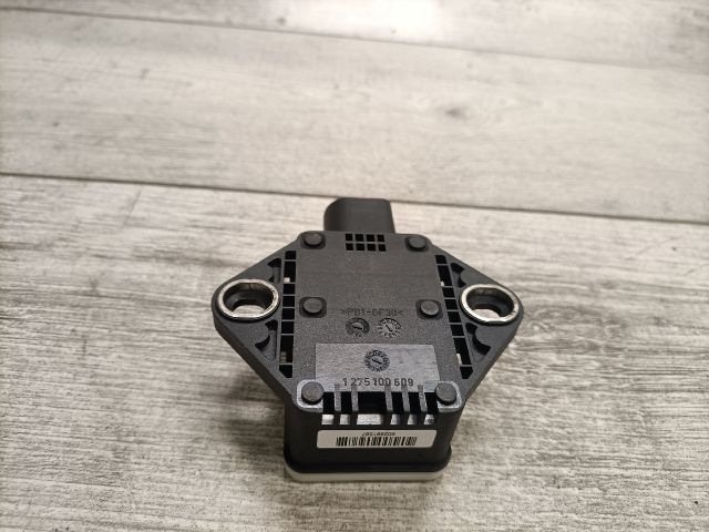 bontott AUDI A5 Központi Ütközés Érzékelő