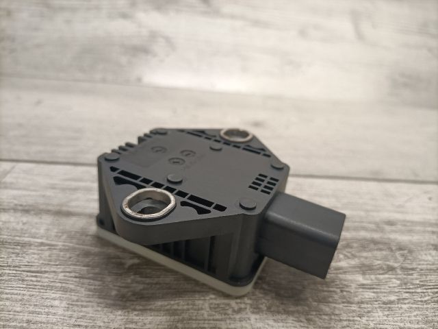 bontott AUDI A5 Központi Ütközés Érzékelő