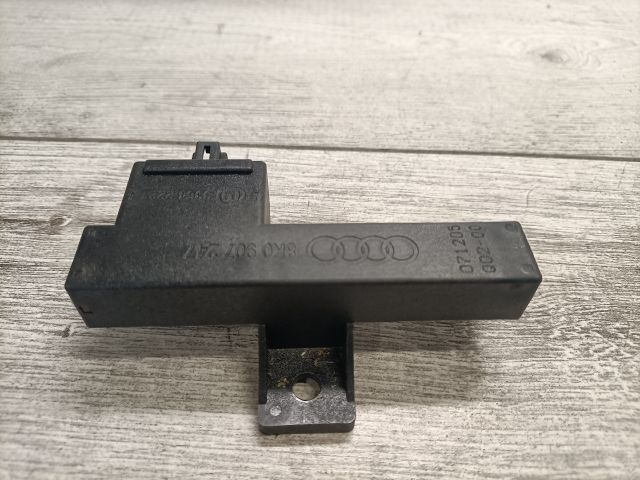 bontott AUDI A5 Központizár Antenna