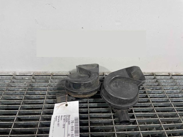 bontott AUDI A5 Kürt