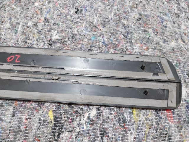 bontott AUDI A5 Küszöb Díszléc Szett