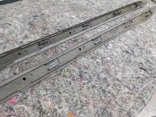 bontott AUDI A5 Küszöb Díszléc Szett