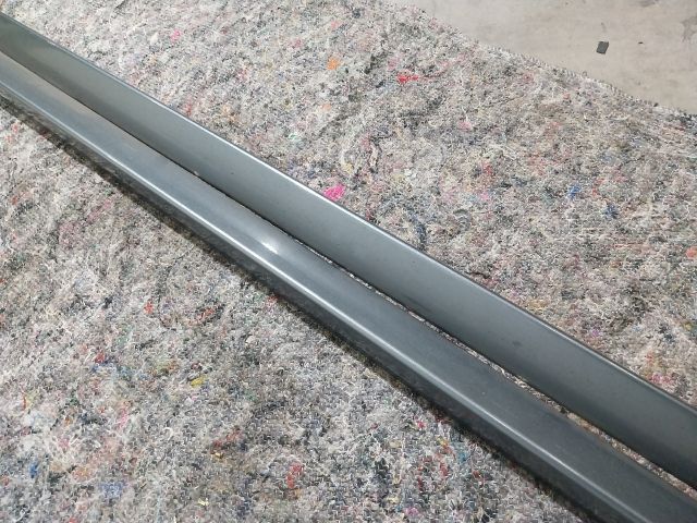 bontott AUDI A5 Küszöb Díszléc Szett