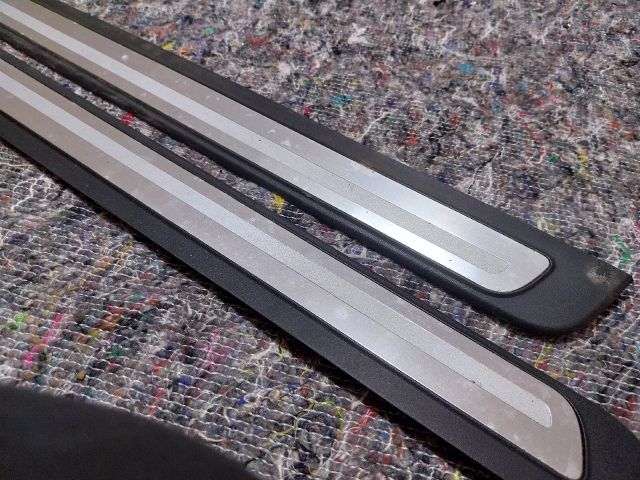 bontott AUDI A5 Küszöb Díszléc Szett