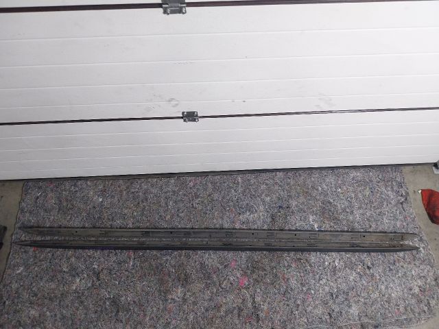 bontott AUDI A5 Küszöb Díszléc Szett