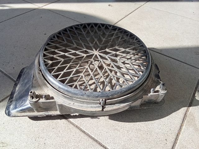 bontott AUDI A5 Mélynyomó Hangszóró