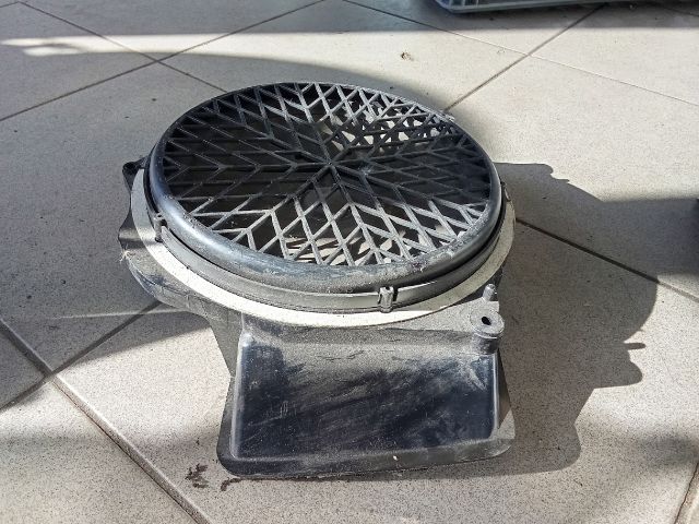 bontott AUDI A5 Mélynyomó Hangszóró