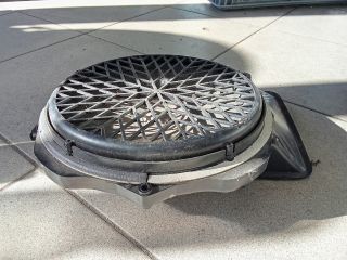 bontott AUDI A5 Mélynyomó Hangszóró