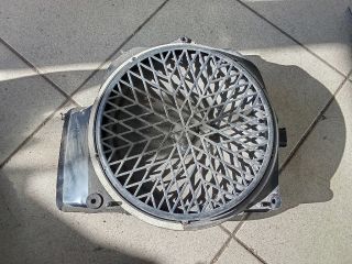 bontott AUDI A5 Mélynyomó Hangszóró