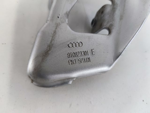 bontott AUDI A5 Motorháztető Bal Zsanér