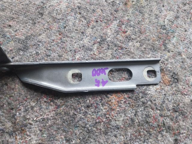 bontott AUDI A5 Motorháztető Jobb Zsanér