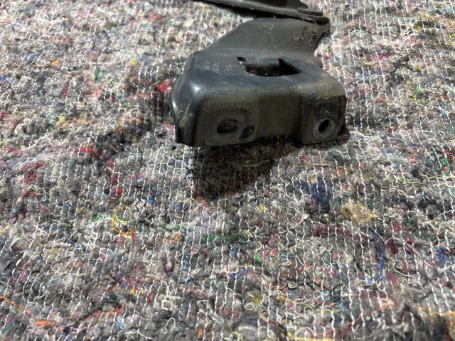 bontott AUDI A5 Motorháztető Jobb Zsanér