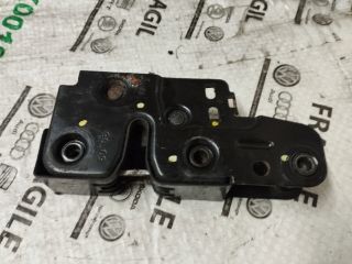 bontott AUDI A5 Motorháztető Zárszerkezet