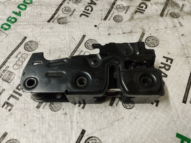 bontott AUDI A5 Motorháztető Zárszerkezet