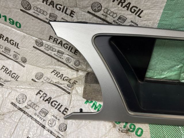 bontott AUDI A5 Multifunkciós Kijelző Keret