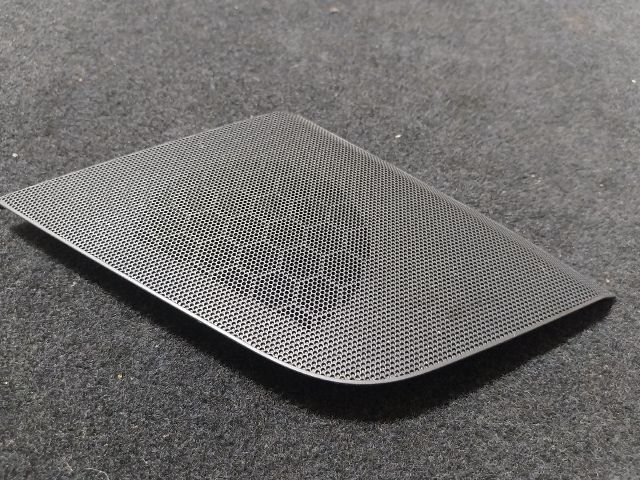 bontott AUDI A5 Műszerfal Bal Hangszóró Burkolat