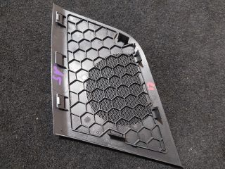 bontott AUDI A5 Műszerfal Jobb Hangszóró Burkolat