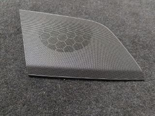 bontott AUDI A5 Műszerfal Jobb Hangszóró Burkolat