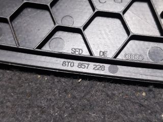 bontott AUDI A5 Műszerfal Jobb Hangszóró Burkolat