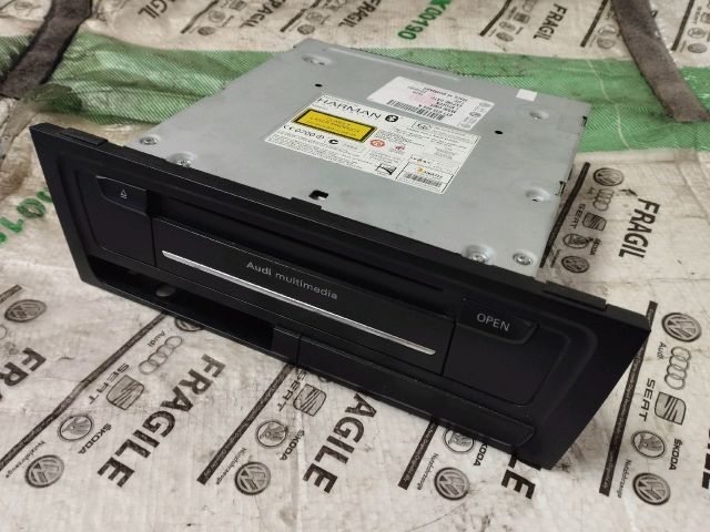 bontott AUDI A5 Navigáció Elektronika