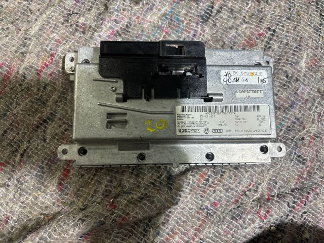 bontott AUDI A5 Navigációs Fejegység