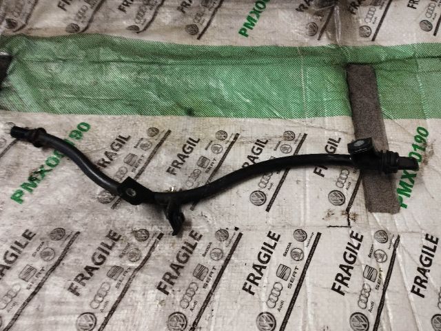 bontott AUDI A5 Nívópálca Hüvely