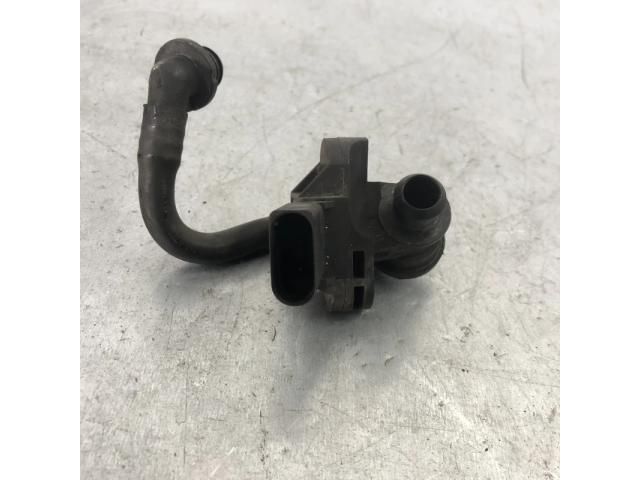 bontott AUDI A5 Nyomástartó Szelep