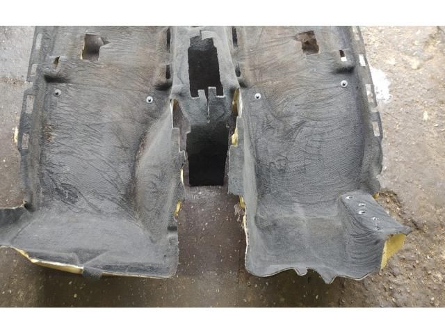 bontott AUDI A5 Padlószőnyeg Alatti Szigetelés