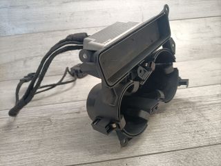 bontott AUDI A5 Pohártartó