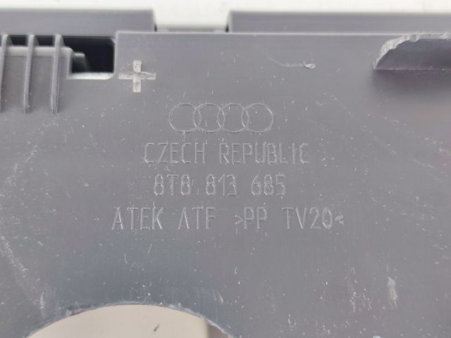 bontott AUDI A5 Pótkerék Szerszámtartó