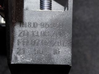 bontott AUDI A5 Pozitív Kábel Elosztó