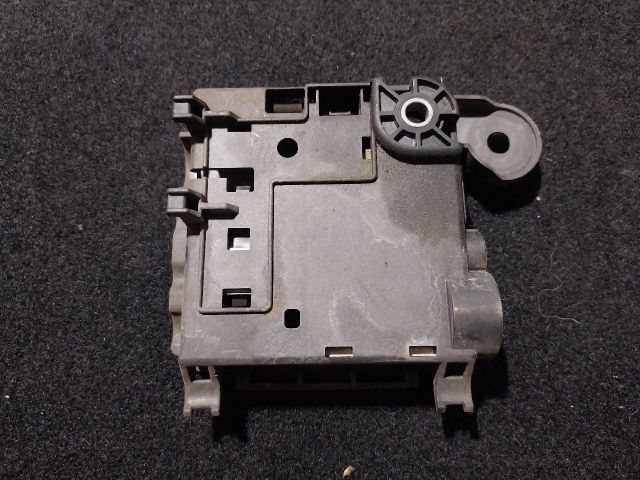 bontott AUDI A5 Pozitív Kábel Elosztó