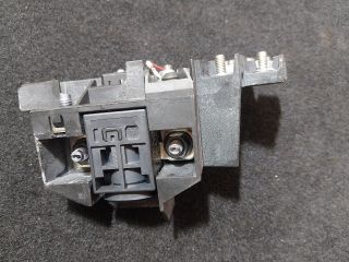 bontott AUDI A5 Pozitív Kábel Elosztó