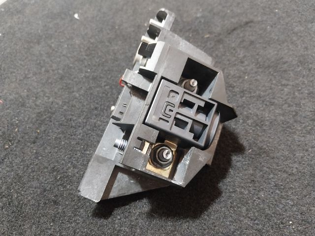 bontott AUDI A5 Pozitív Kábel Elosztó