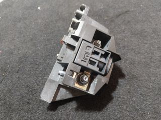 bontott AUDI A5 Pozitív Kábel Elosztó