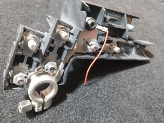 bontott AUDI A5 Pozitív Kábel Elosztó