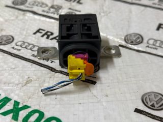 bontott AUDI A5 Pozitív Kábel Elosztó