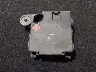 bontott AUDI A5 Pozitív Kábel Elosztó