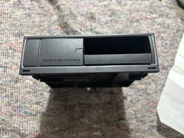 bontott AUDI A5 Rádió / CD