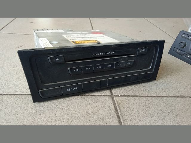 bontott AUDI A5 Rádió / CD