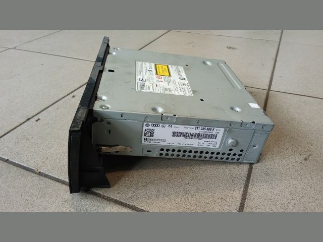 bontott AUDI A5 Rádió / CD