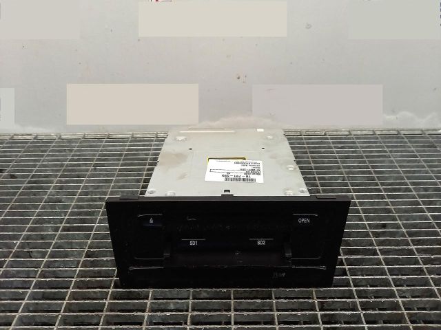 bontott AUDI A5 Rádió / CD