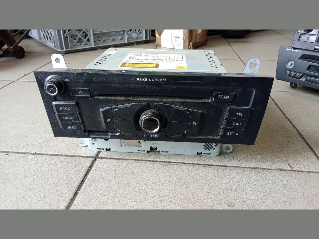 bontott AUDI A5 Rádió / CD