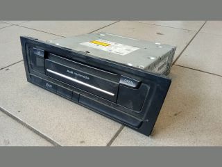 bontott AUDI A5 Rádió / CD